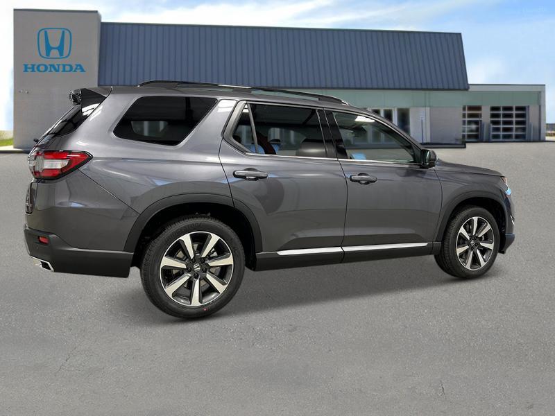 new 2025 Honda Pilot car, priced at $55,305
