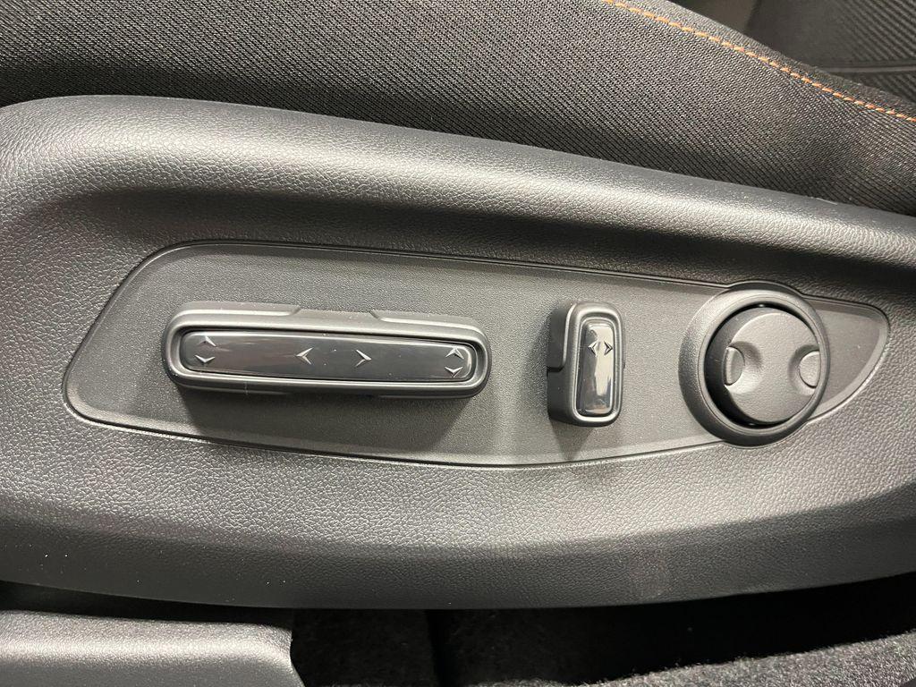 new 2026 Honda CR-V Hybrid car, priced at $39,035