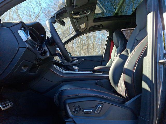 used 2025 Audi SQ7 car, priced at $93,995