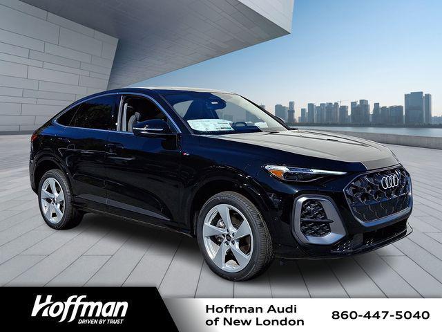 new 2025 Audi Q5 car, priced at $62,405