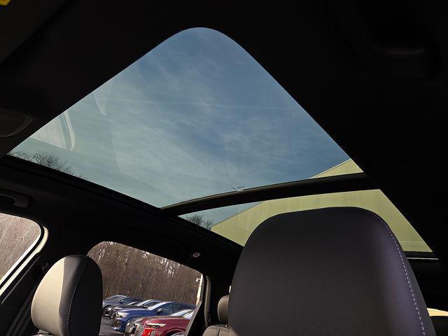 new 2026 Audi Q7 car, priced at $67,895