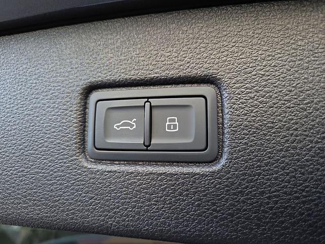 new 2026 Audi Q7 car, priced at $67,895