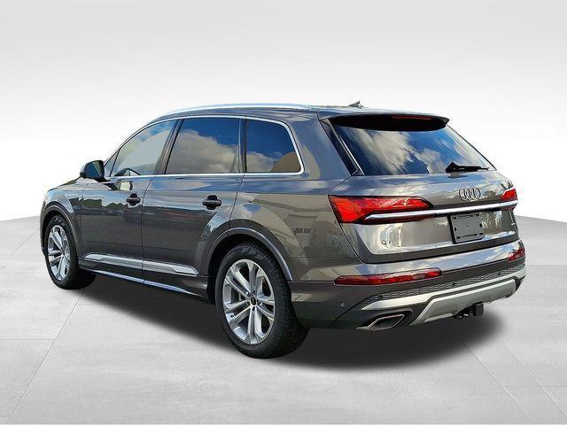 new 2026 Audi Q7 car, priced at $77,195