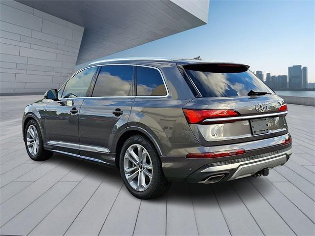 new 2026 Audi Q7 car, priced at $77,195