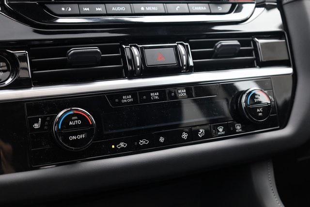 new 2025 Nissan Pathfinder car, priced at $34,792