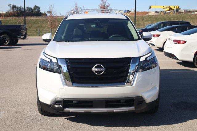 new 2025 Nissan Pathfinder car, priced at $37,015