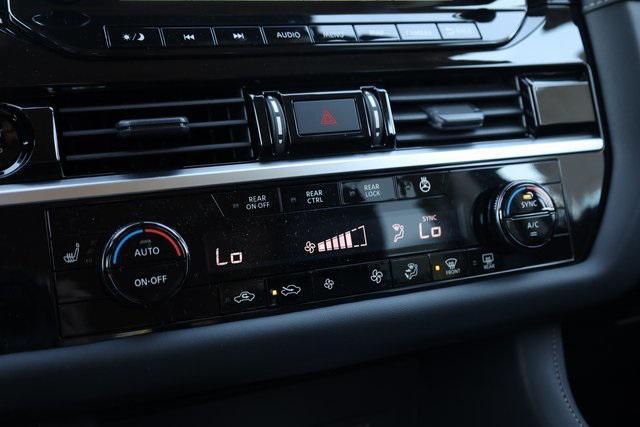 new 2025 Nissan Pathfinder car, priced at $37,015