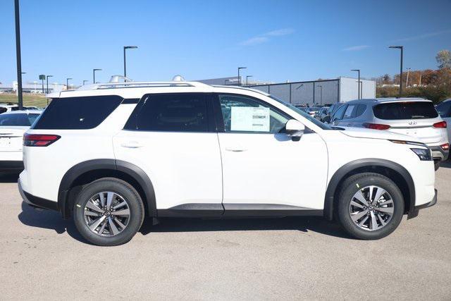 new 2025 Nissan Pathfinder car, priced at $37,015