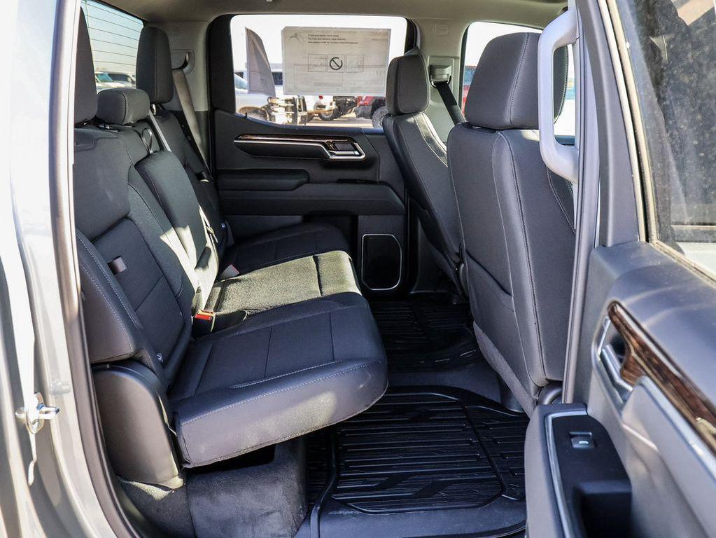 new 2026 GMC Sierra 1500 car, priced at $50,400