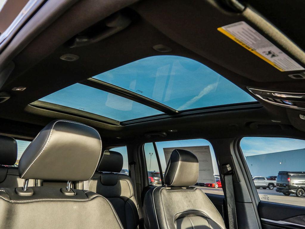 new 2026 Jeep Grand Cherokee car, priced at $49,846