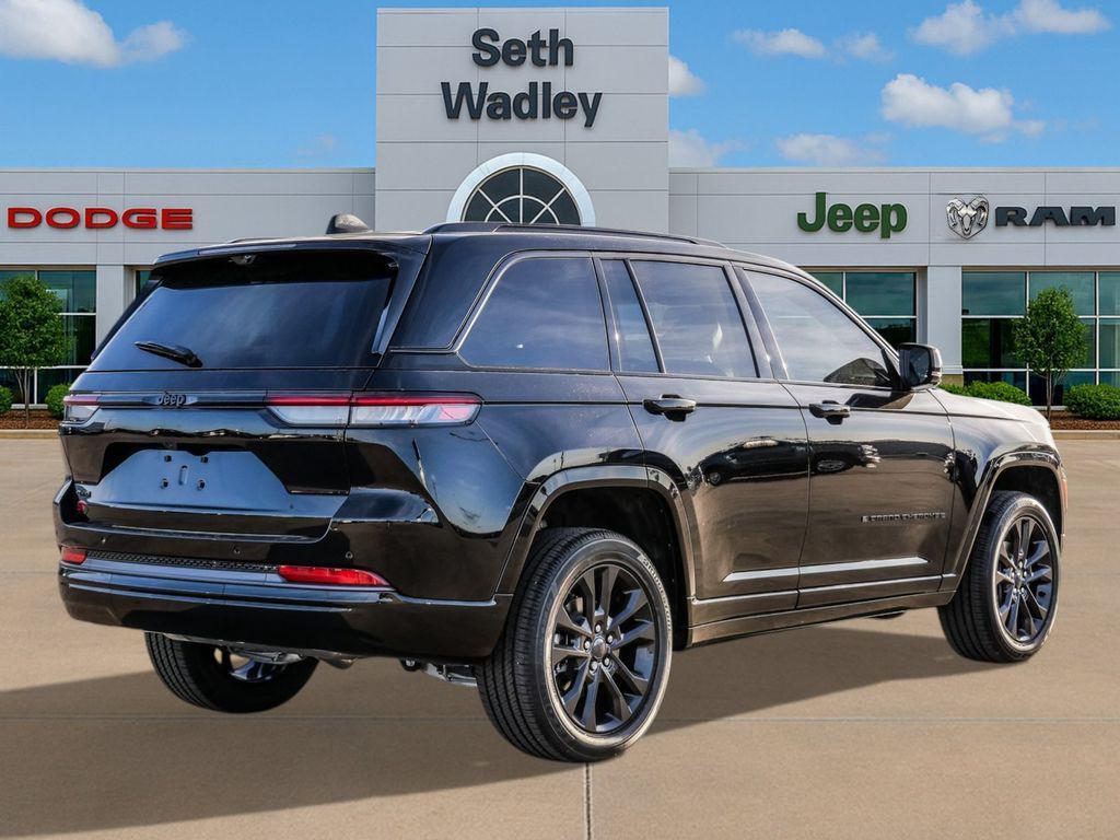 new 2026 Jeep Grand Cherokee car, priced at $49,846