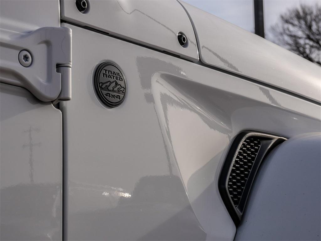 new 2026 Jeep Gladiator car, priced at $46,858