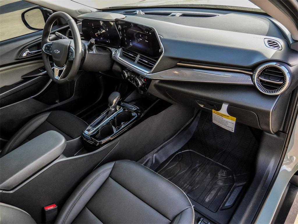 new 2026 Chevrolet Trax car, priced at $28,690