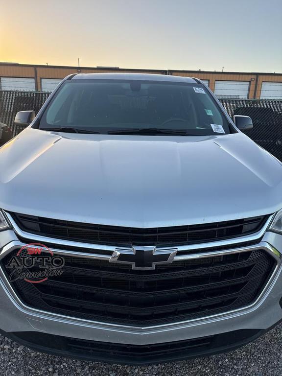 used 2021 Chevrolet Traverse car, priced at $18,500