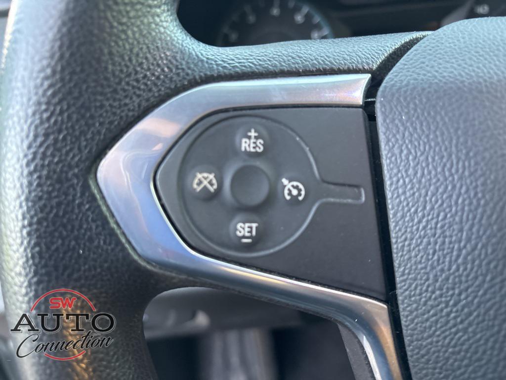 used 2021 Chevrolet Traverse car, priced at $18,500