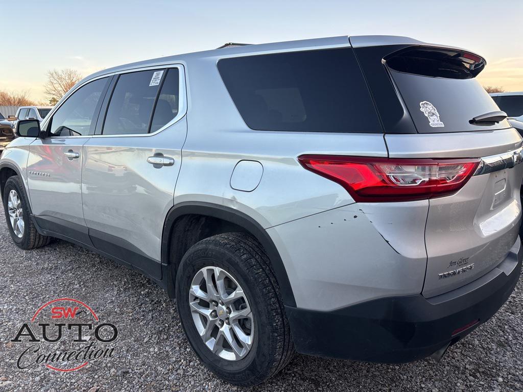 used 2021 Chevrolet Traverse car, priced at $18,500