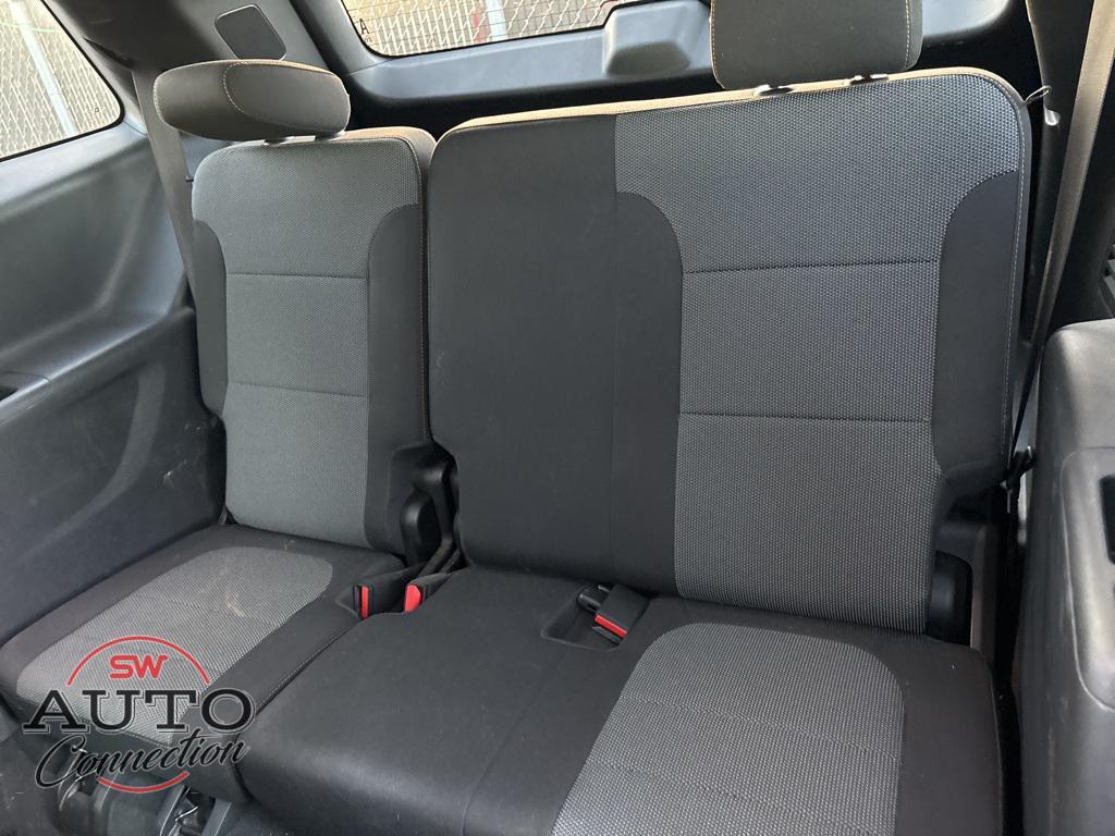 used 2021 Chevrolet Traverse car, priced at $18,500