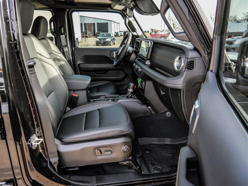 new 2026 Jeep Gladiator car, priced at $47,929