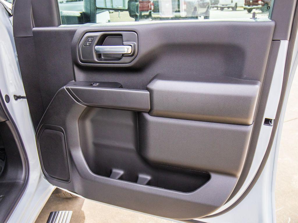 new 2026 GMC Sierra 3500 car, priced at $70,904