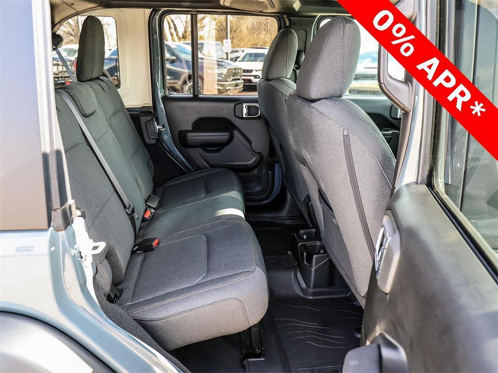 new 2025 Jeep Wrangler car, priced at $43,952