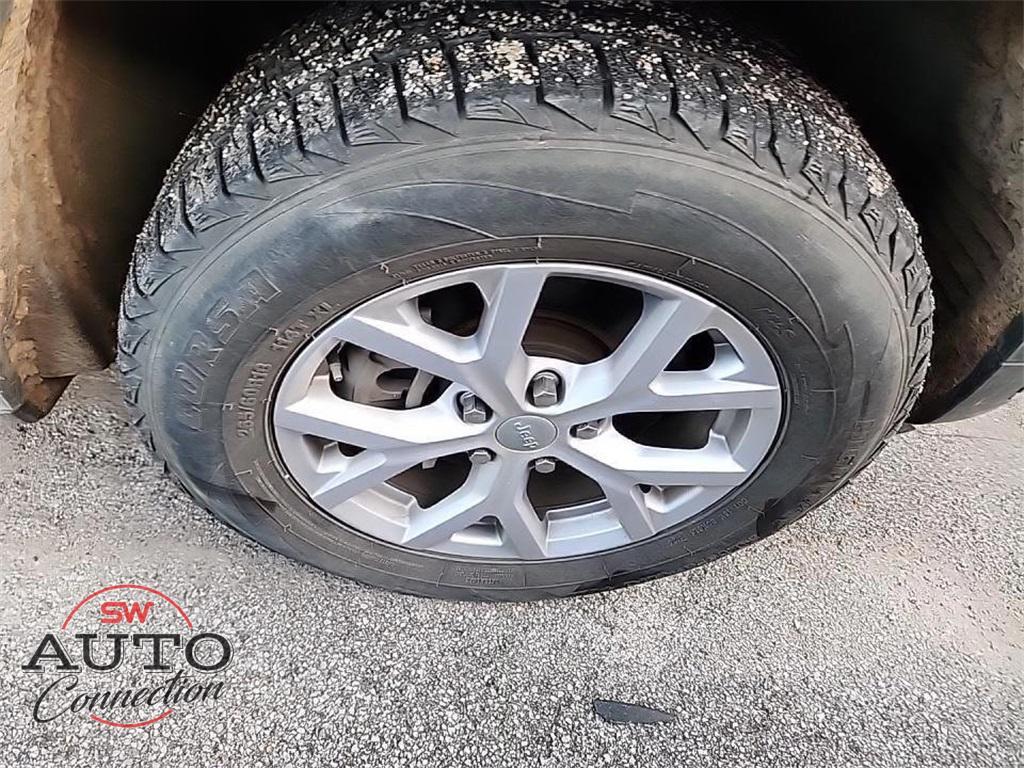 used 2021 Jeep Grand Cherokee L car, priced at $20,966