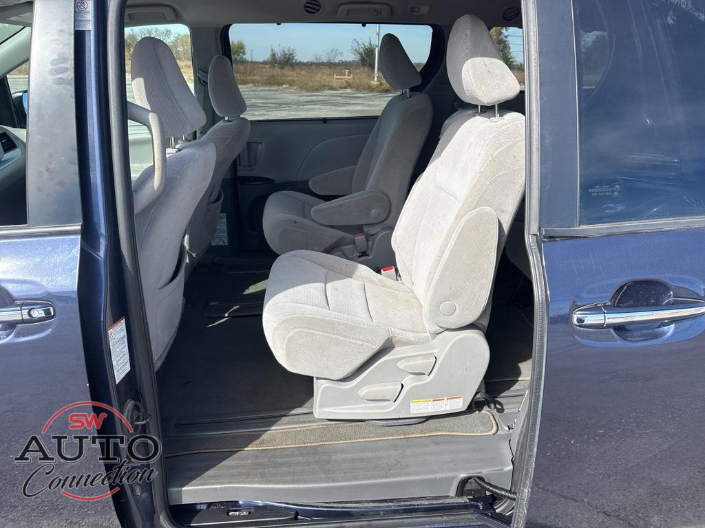 used 2020 Toyota Sienna car, priced at $18,948