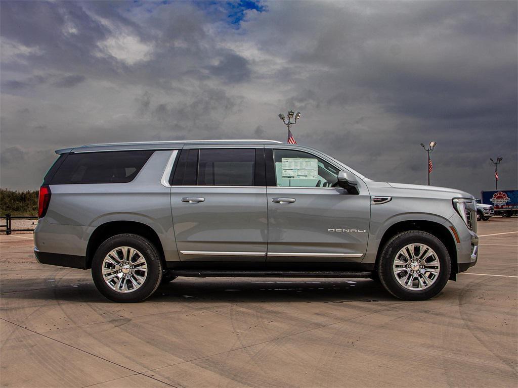 new 2025 GMC Yukon XL car, priced at $85,103