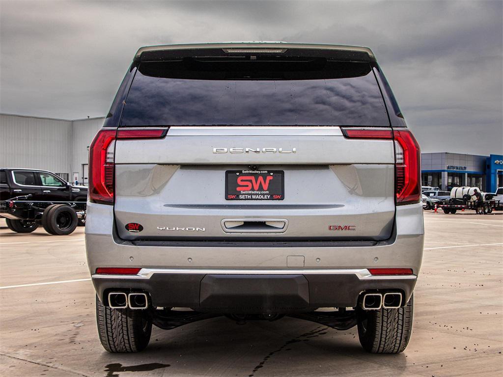 new 2025 GMC Yukon XL car, priced at $85,103