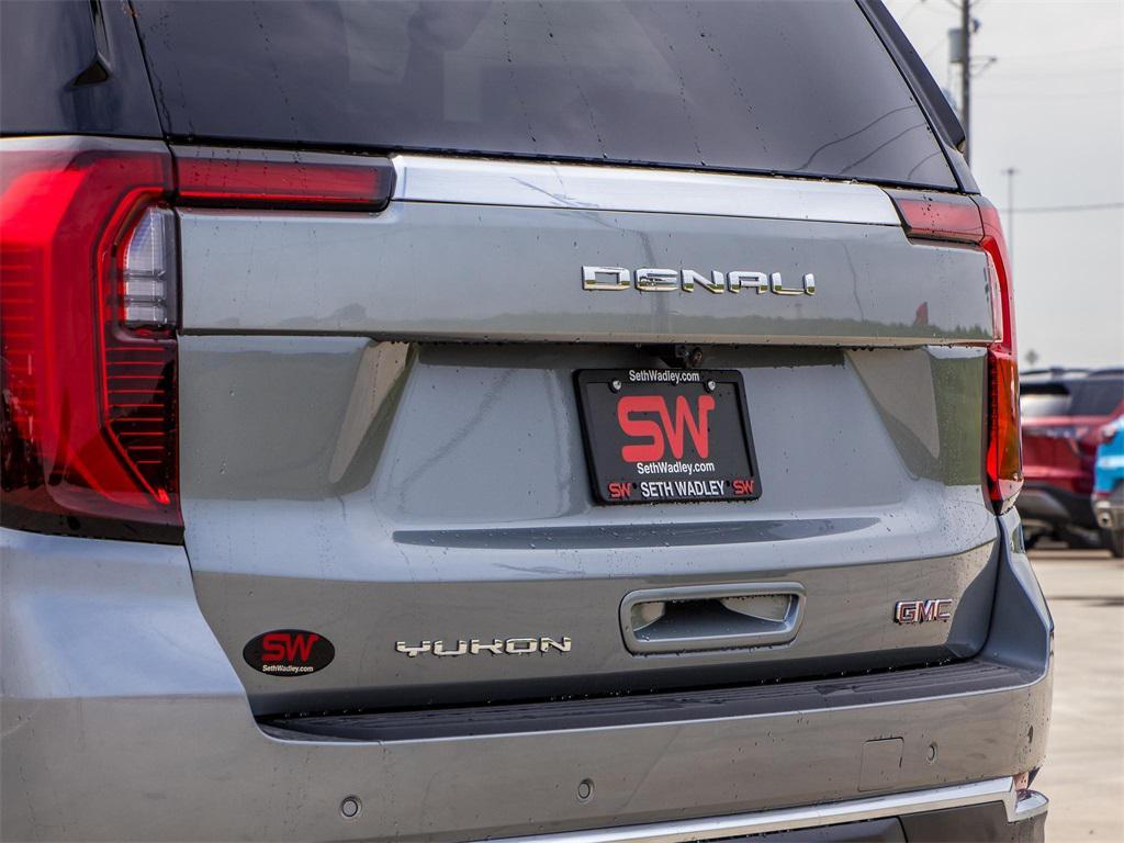 new 2025 GMC Yukon XL car, priced at $85,103