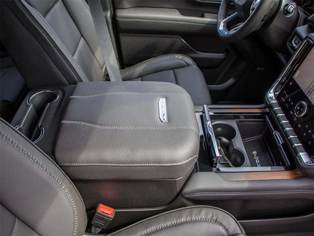 new 2025 GMC Yukon XL car, priced at $85,103