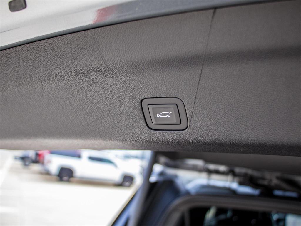 new 2025 GMC Yukon XL car, priced at $85,103