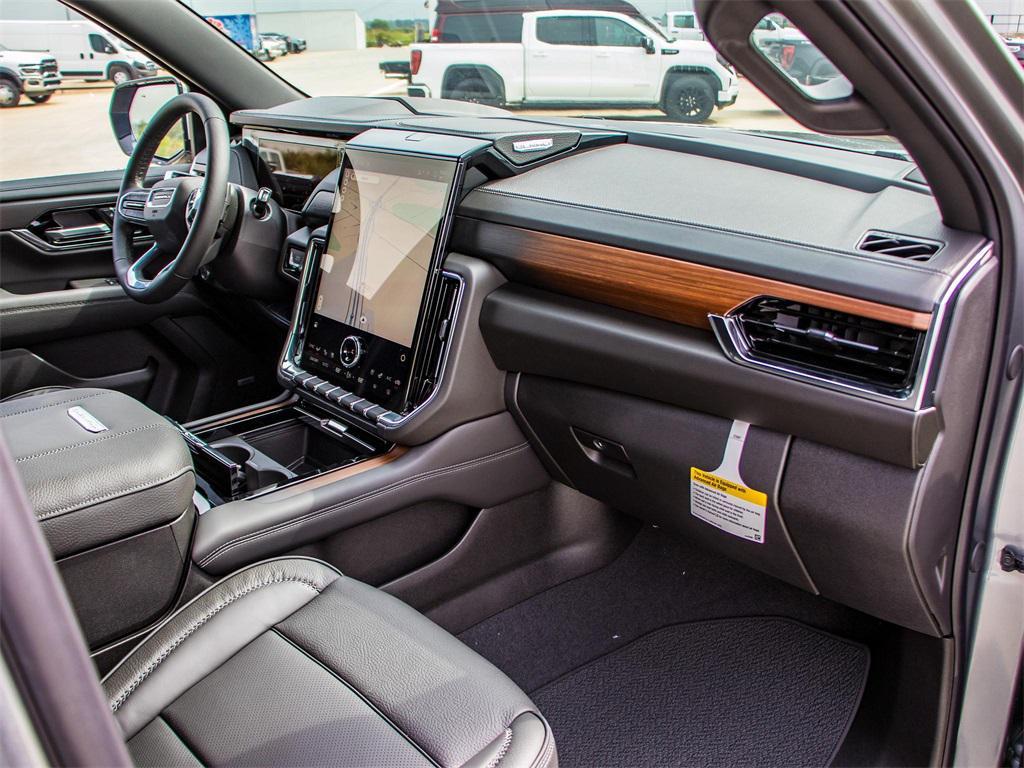 new 2025 GMC Yukon XL car, priced at $85,103