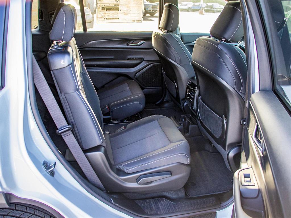 new 2025 Jeep Grand Cherokee L car, priced at $33,224