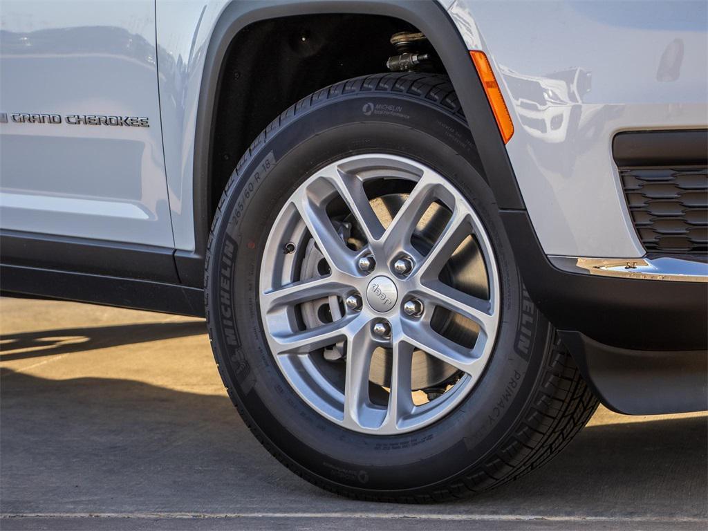 new 2025 Jeep Grand Cherokee L car, priced at $33,224