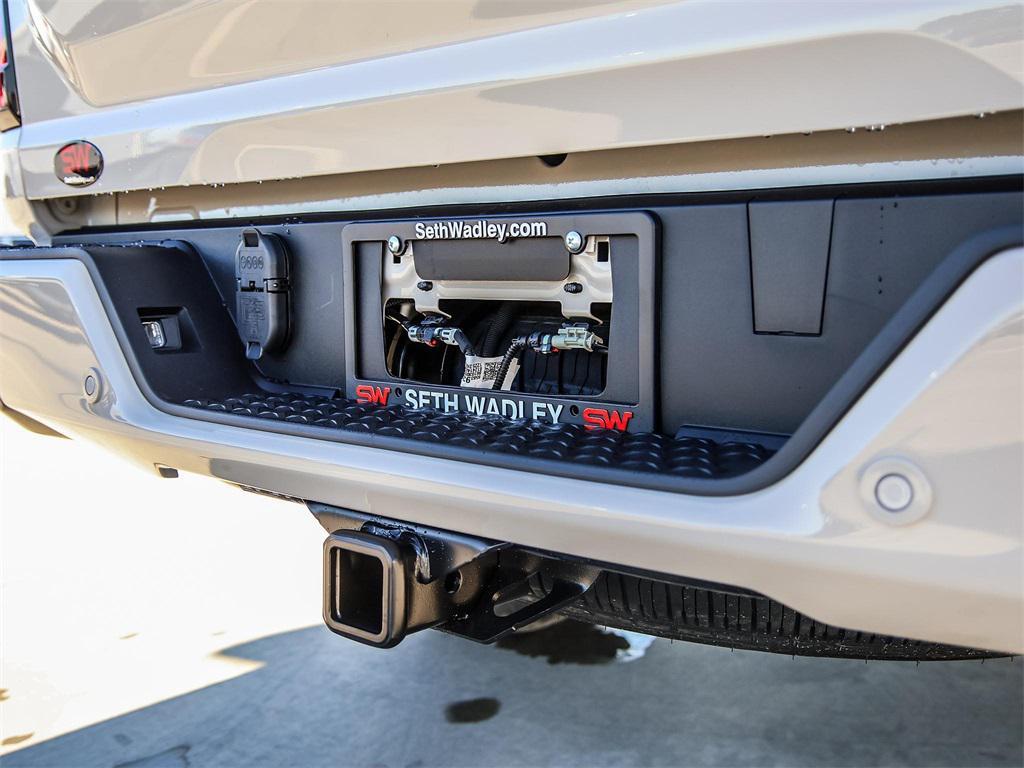 new 2026 GMC Canyon car, priced at $45,268