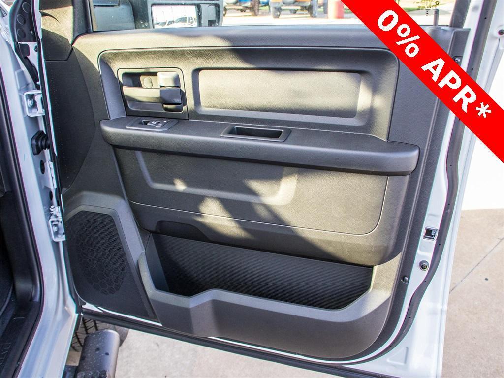 new 2025 Ram 2500 car, priced at $59,161