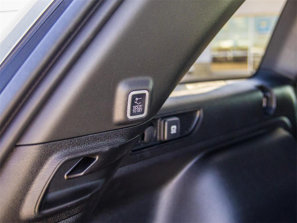 new 2025 Jeep Grand Cherokee car, priced at $33,601