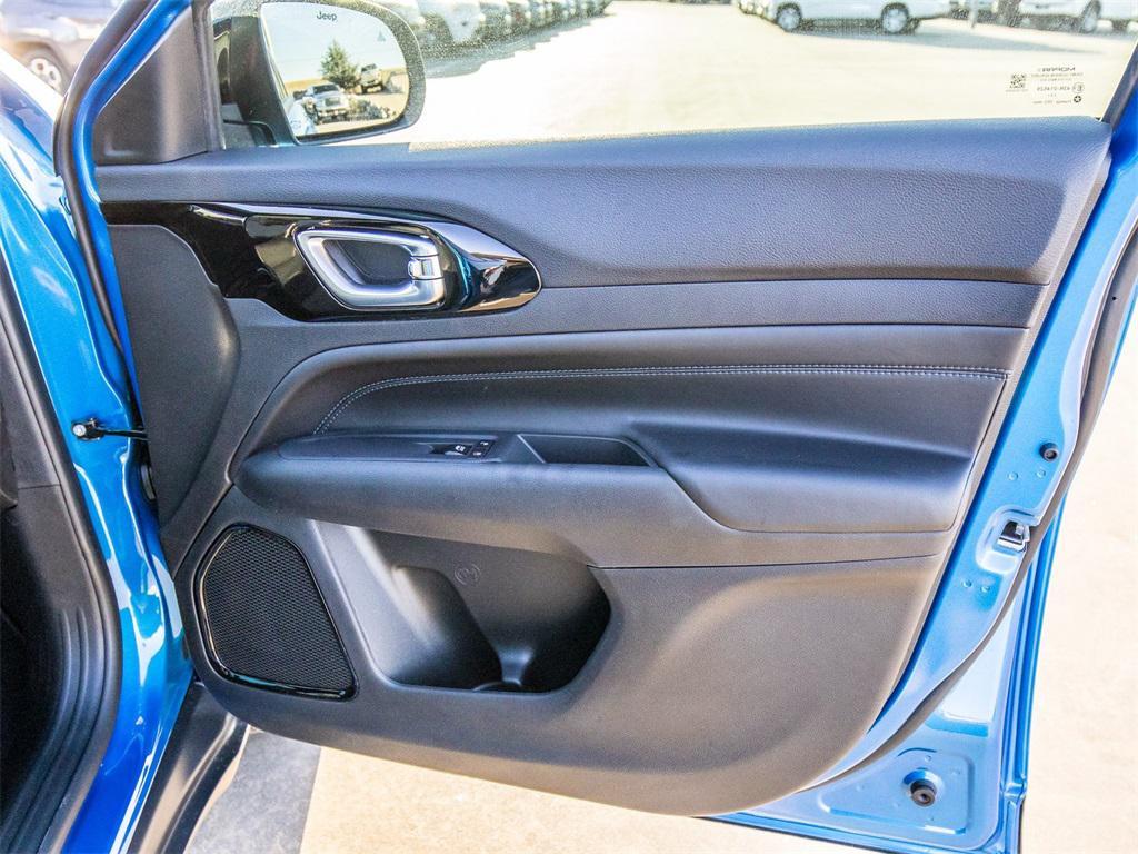 new 2026 Jeep Compass car, priced at $30,735