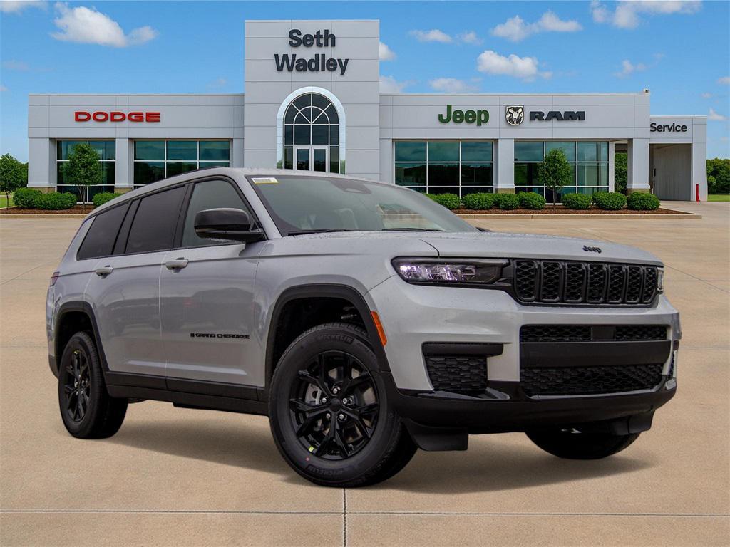 new 2025 Jeep Grand Cherokee L car, priced at $38,984
