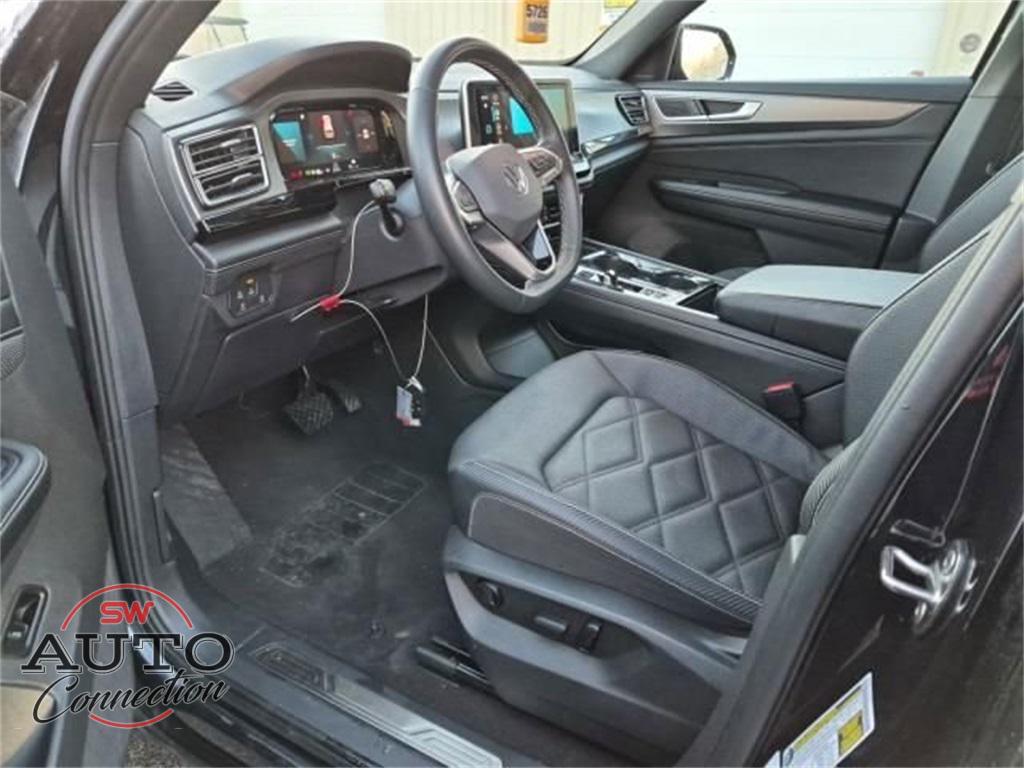 used 2024 Volkswagen Atlas Cross Sport car, priced at $25,565