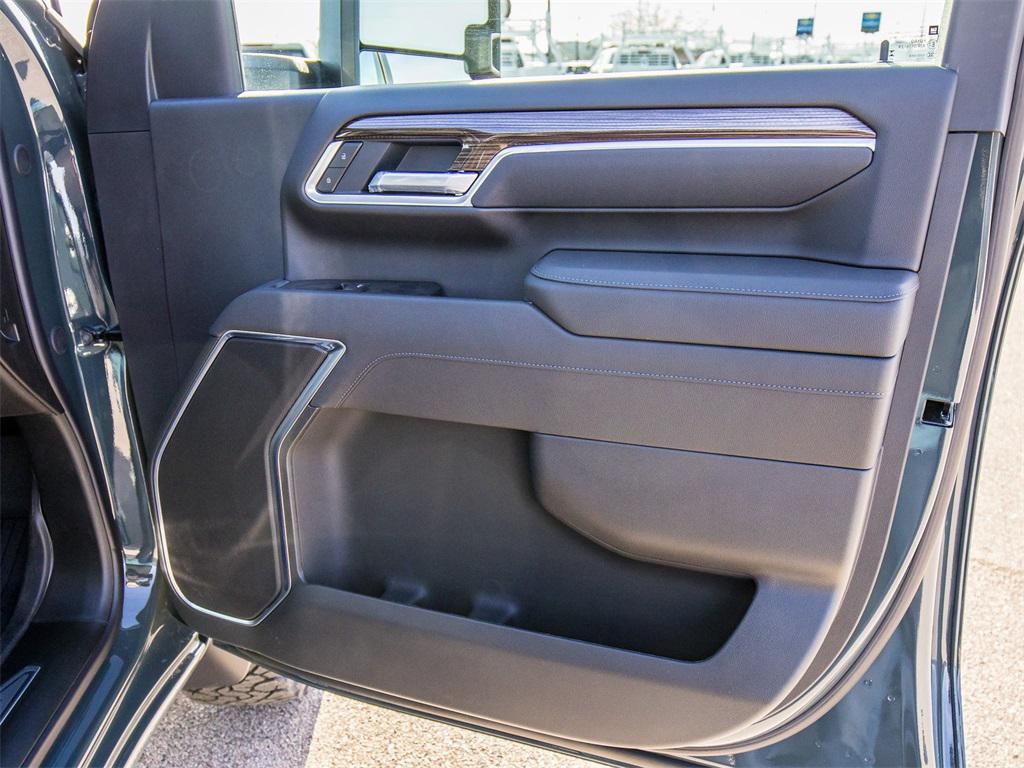 new 2026 Chevrolet Silverado 2500 car, priced at $80,425