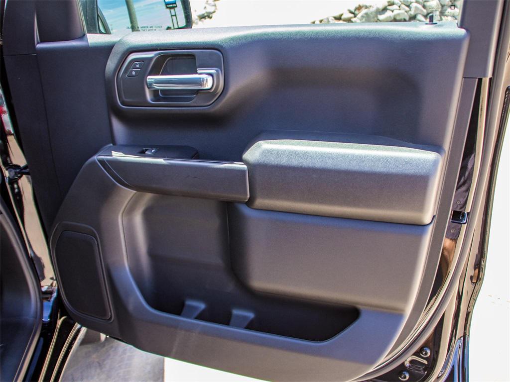 new 2026 GMC Sierra 1500 car, priced at $47,827