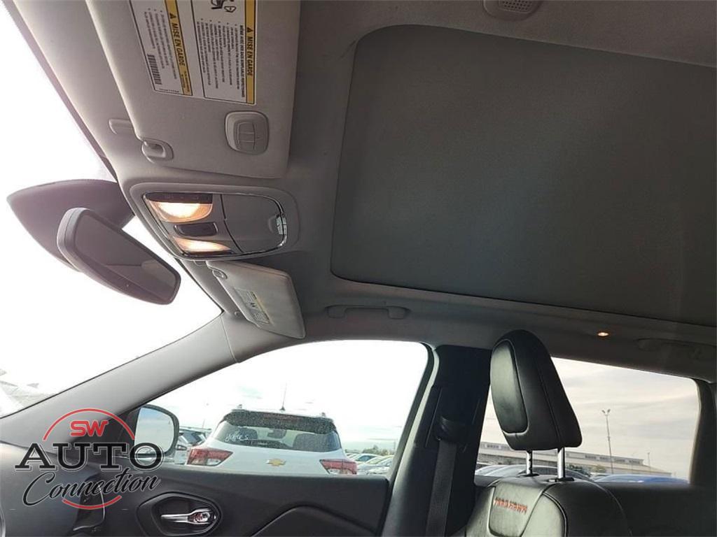 used 2020 Jeep Cherokee car, priced at $16,990