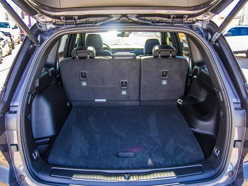 new 2025 Jeep Grand Cherokee car, priced at $46,728