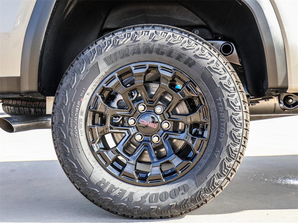 new 2026 GMC Canyon car, priced at $44,899