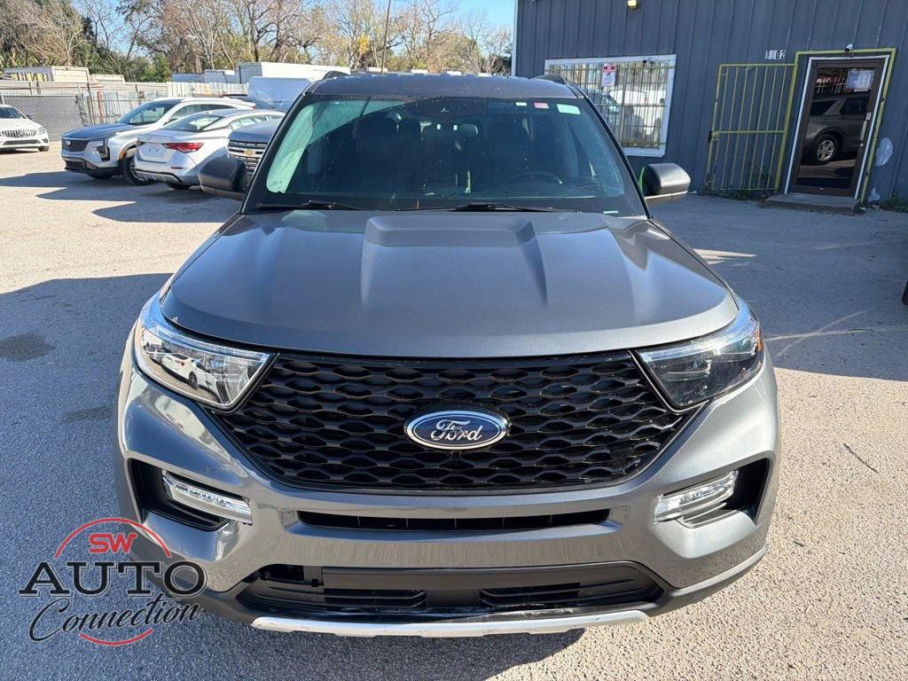 used 2024 Ford Explorer car, priced at $22,515