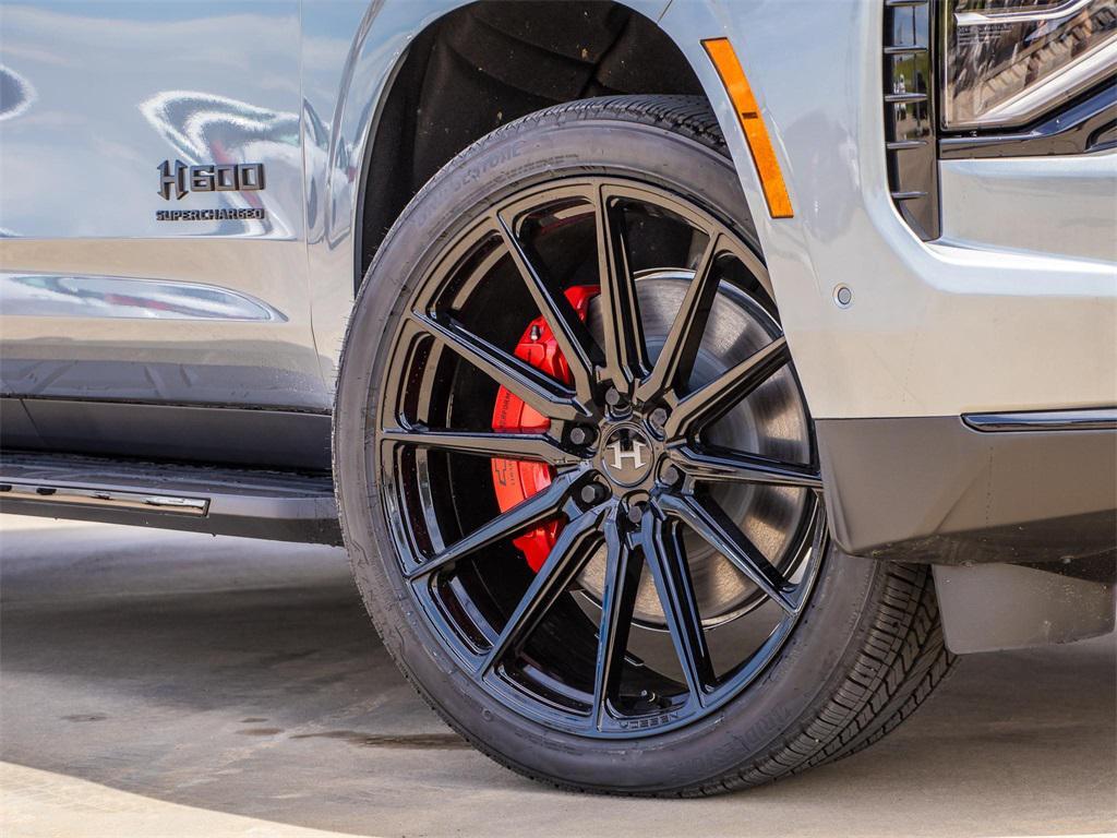 new 2025 Chevrolet Suburban car, priced at $123,900