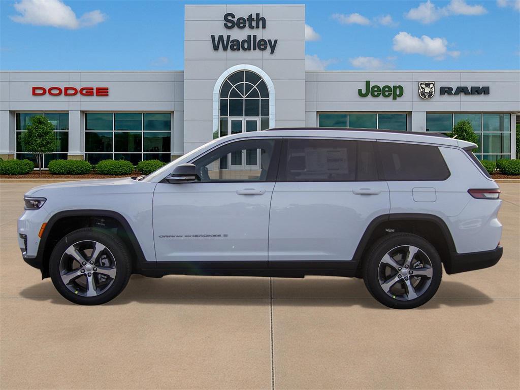 new 2025 Jeep Grand Cherokee L car, priced at $46,935