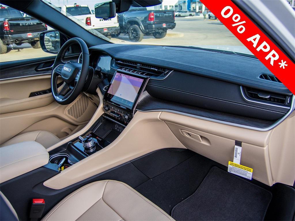 new 2025 Jeep Grand Cherokee L car, priced at $44,935