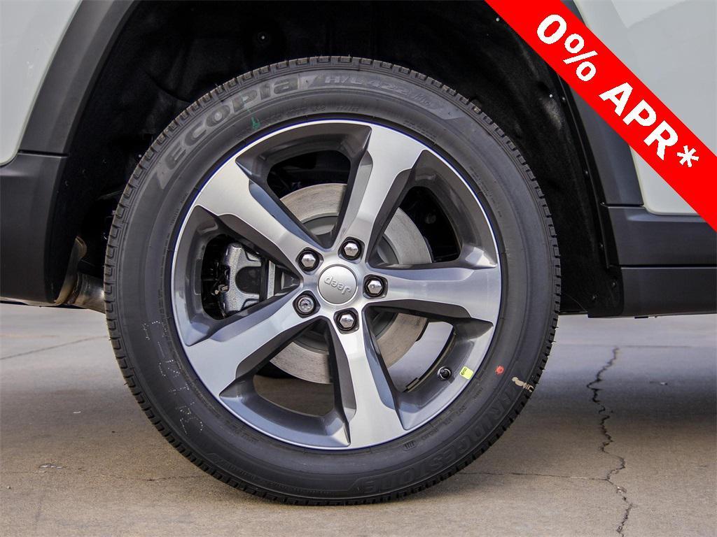 new 2025 Jeep Grand Cherokee L car, priced at $44,935